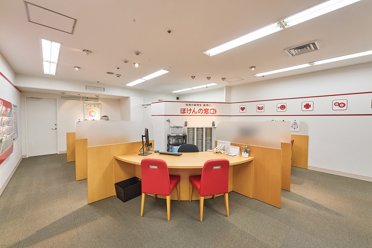 ほけんの窓口 天満橋OMMビル店｜ショップ・サービス｜OMM｜展示会場・貸し会議室・賃貸オフィスのOMM